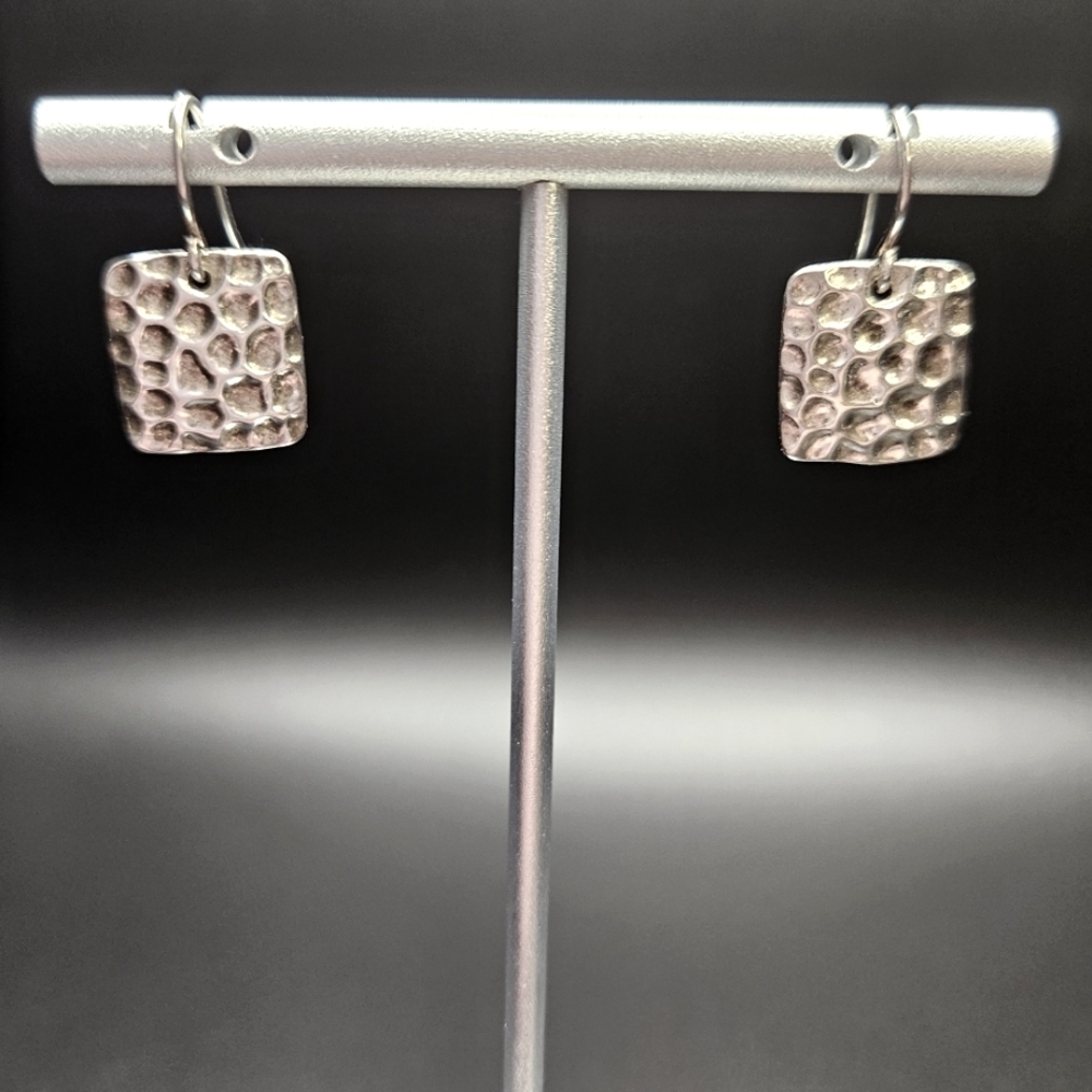 Vintage Sunstone 925 Sterling Silver Hammered Square Drop Dangle